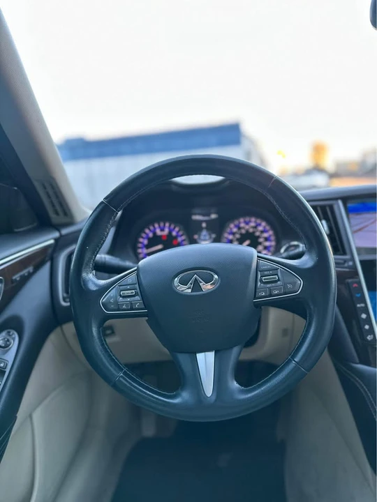 2015 Infiniti Q50 - Image 11 of 13