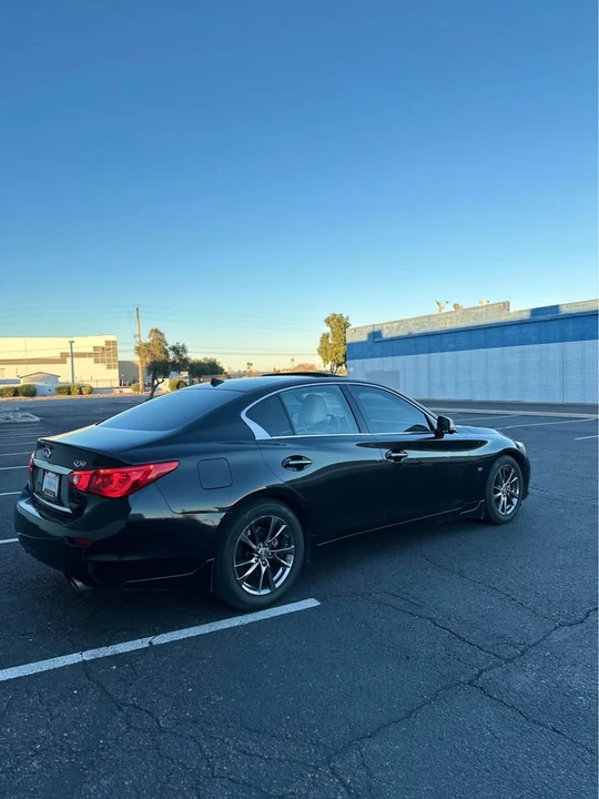 2015 Infiniti Q50 - Image 8 of 13