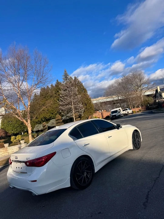 2015 Infiniti Q50 - Image 3 of 3
