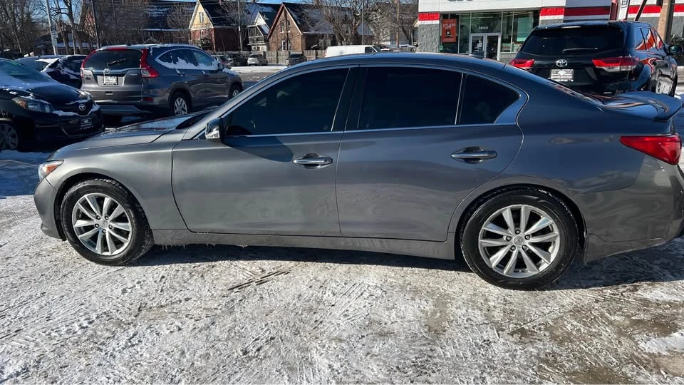 2015 Infiniti Q50 - Image 9 of 20
