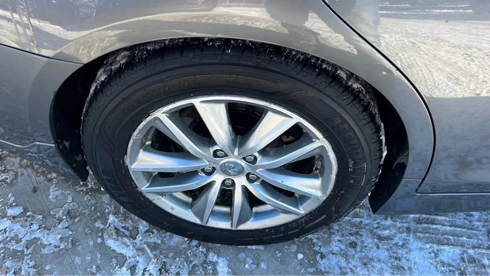 2015 Infiniti Q50 - Image 19 of 20