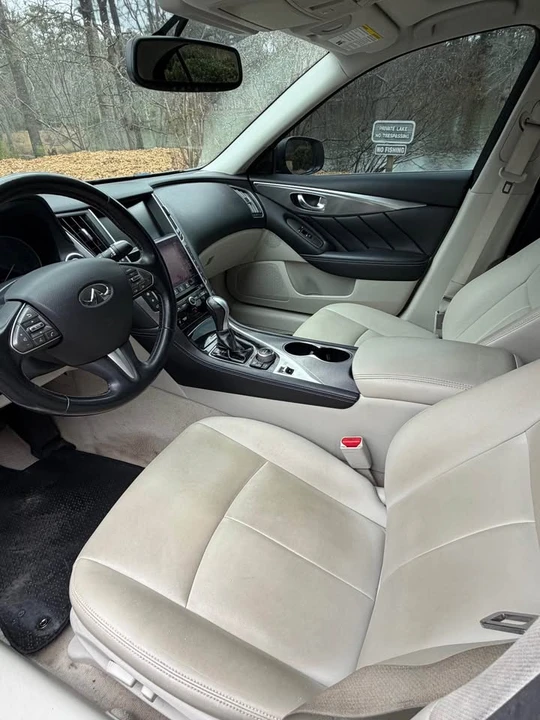 2015 Infiniti Q50 - Image 8 of 12