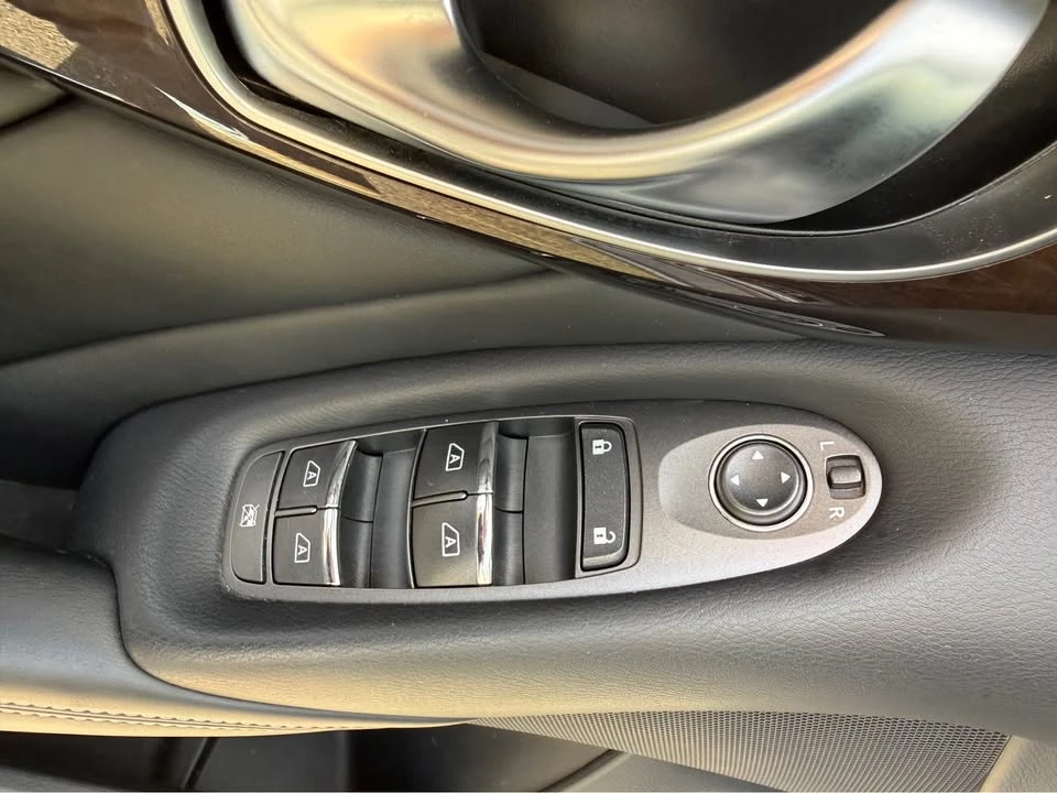 2015 Infiniti Q50 - Image 11 of 14