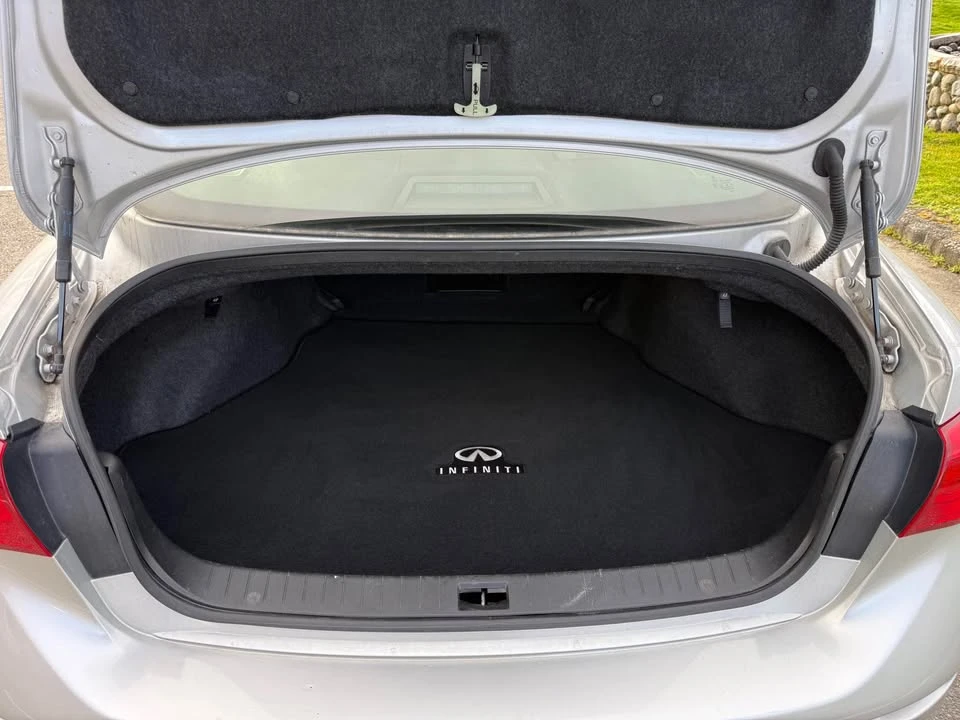 2015 Infiniti Q50 - Image 12 of 14