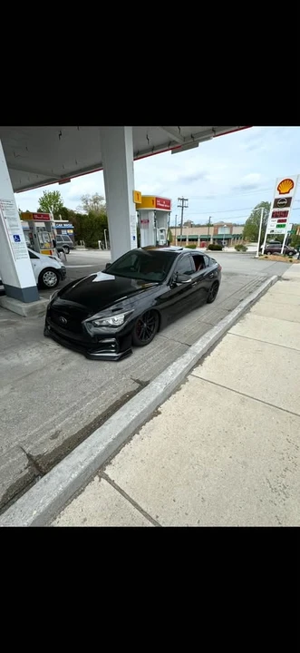 2015 Infiniti Q50 - Image 2 of 15