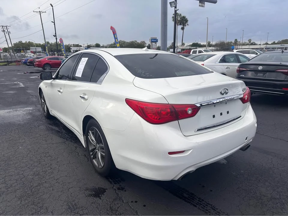 2015 Infiniti Q50 - Image 3 of 11