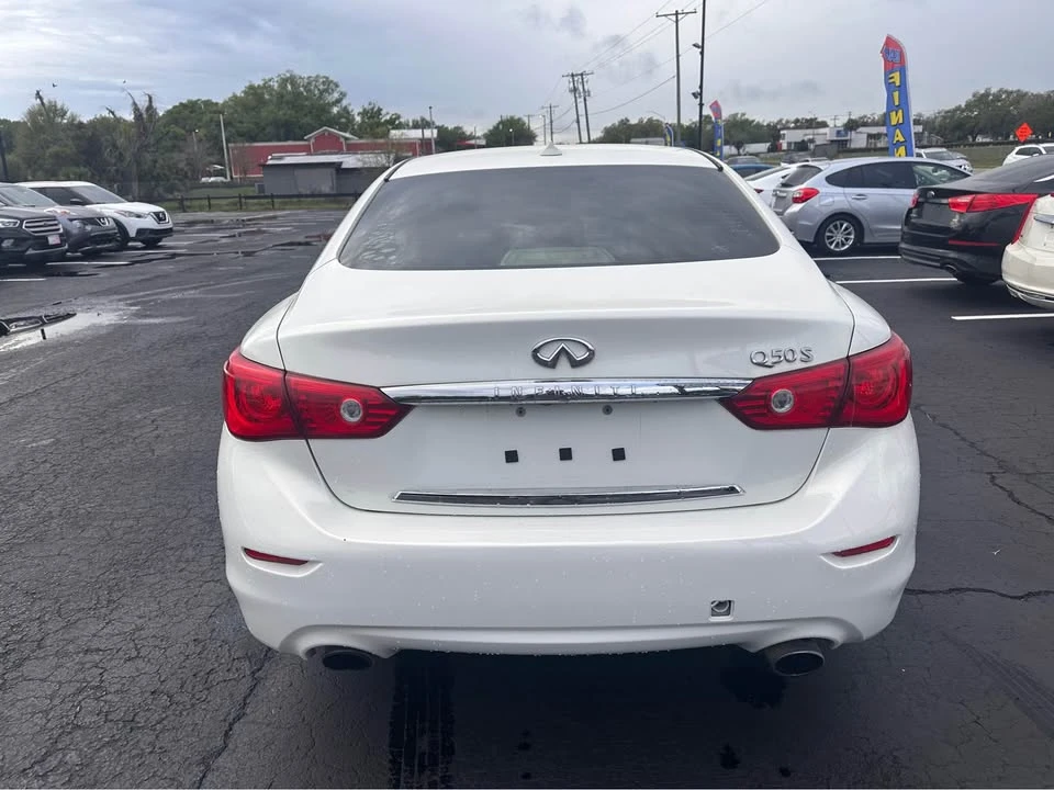 2015 Infiniti Q50 - Image 4 of 11