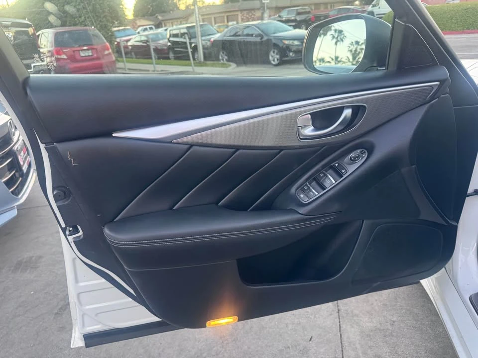 2015 Infiniti Q50 - Image 13 of 14