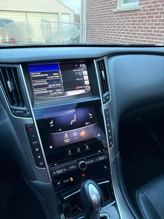 2015 Infiniti Q50 - Image 11 of 16