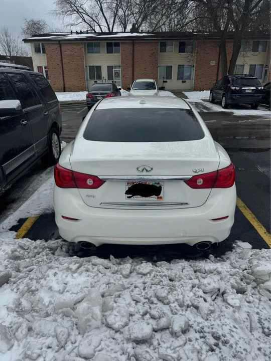 2015 Infiniti Q50 - Image 4 of 17