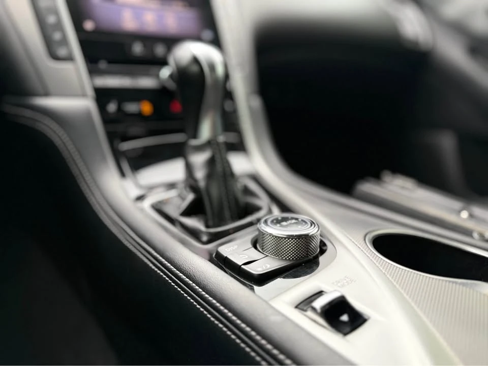 2015 Infiniti Q50 - Image 10 of 12
