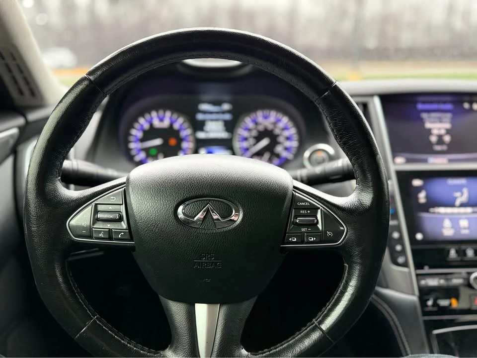 2015 Infiniti Q50 - Image 8 of 12