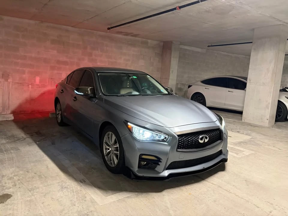 2015 Infiniti Q50 - Image 2 of 9