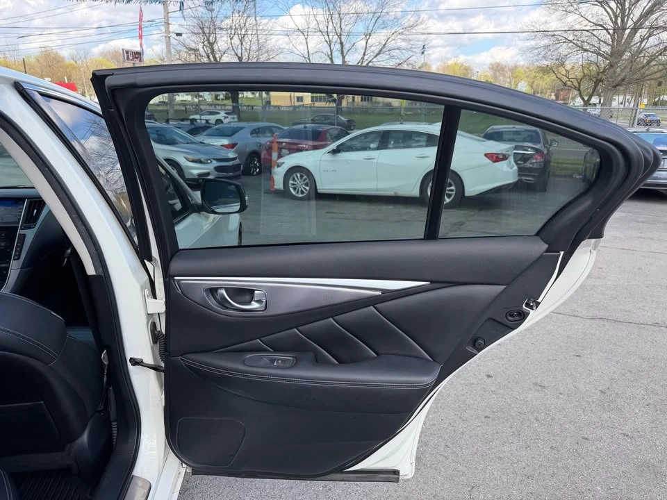 2015 Infiniti Q50 - Image 14 of 19