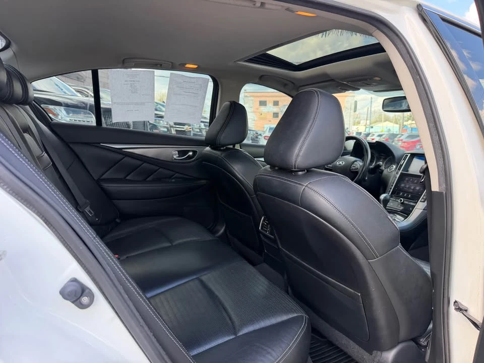 2015 Infiniti Q50 - Image 13 of 19
