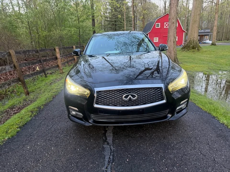 2015 Infiniti Q50 - Image 2 of 9