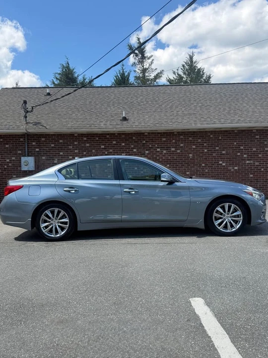 2015 Infiniti Q50 - Image 6 of 13