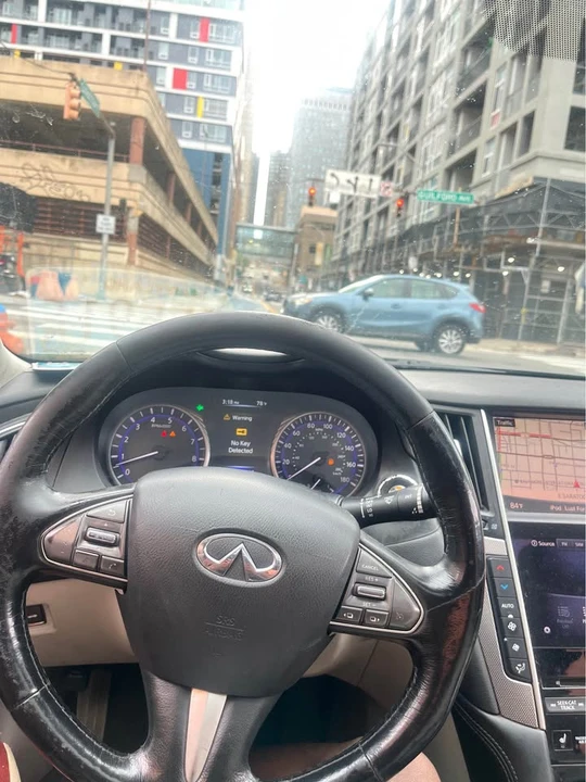 2015 Infiniti Q50 - Image 7 of 8
