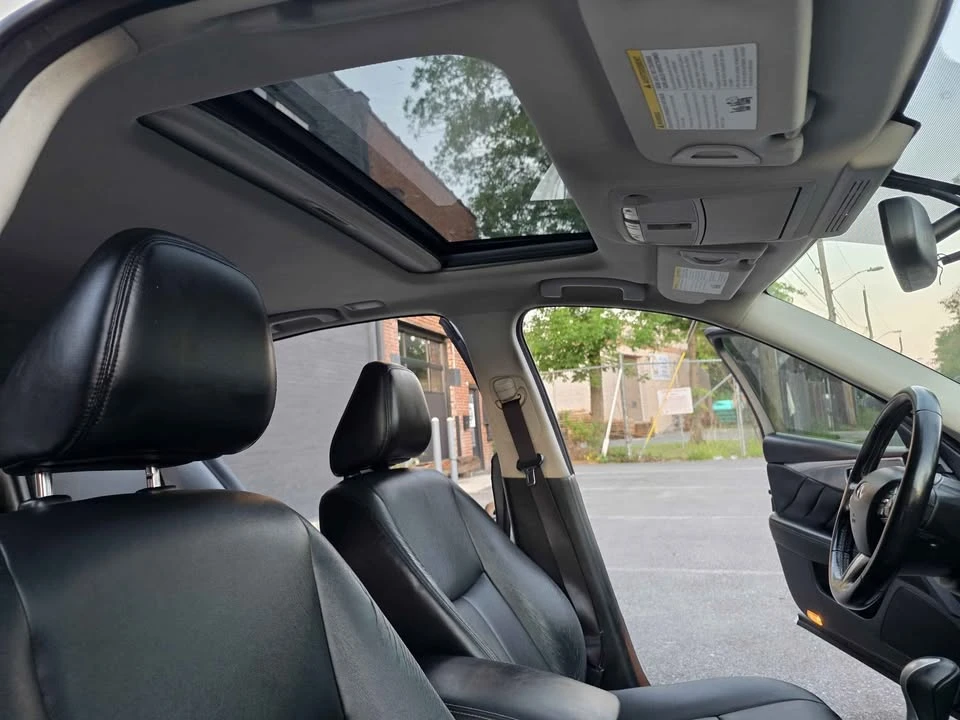 2015 Infiniti Q50 - Image 9 of 15