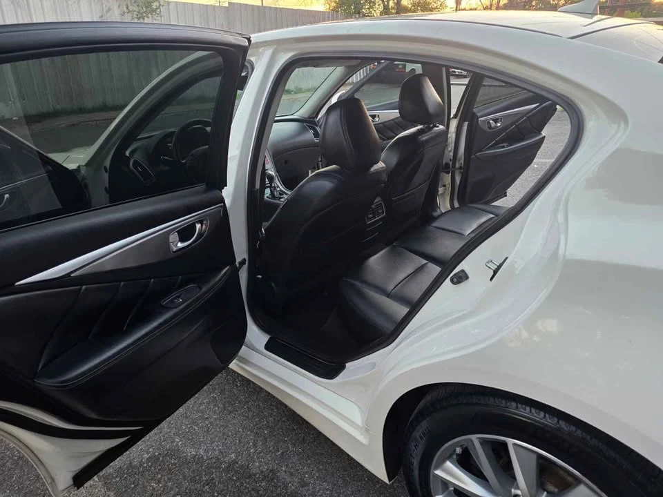 2015 Infiniti Q50 - Image 2 of 15