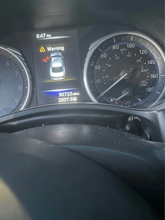 2015 Infiniti Q50 - Image 3 of 9
