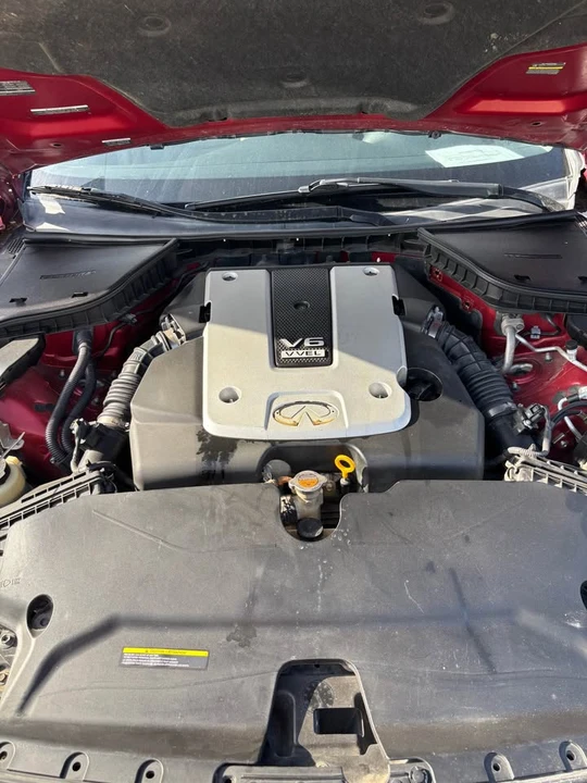 2015 Infiniti Q50 - Image 2 of 17