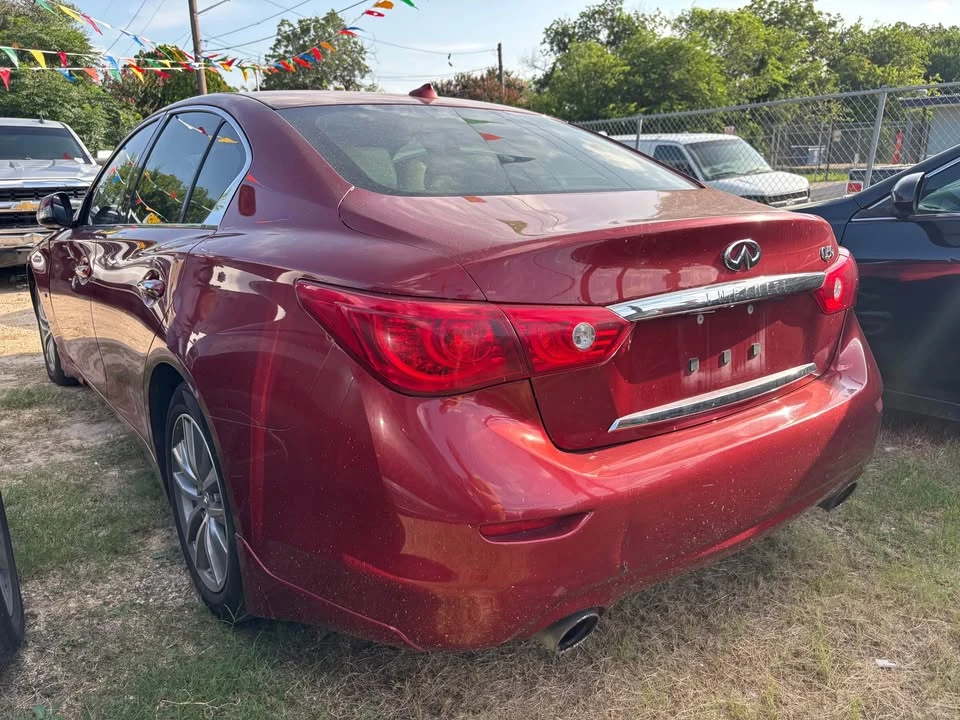 2015 Infiniti Q50 - Image 12 of 17