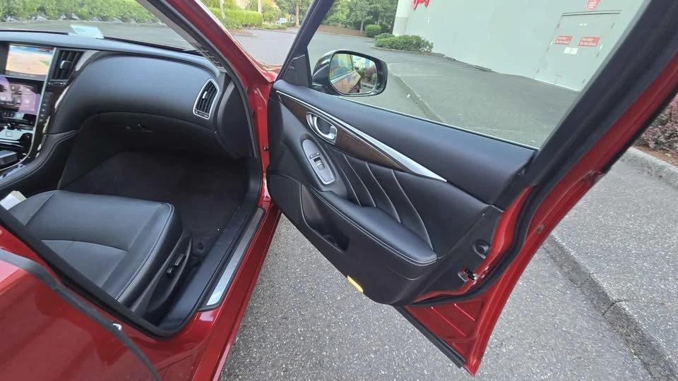 2015 Infiniti Q50 - Image 11 of 19
