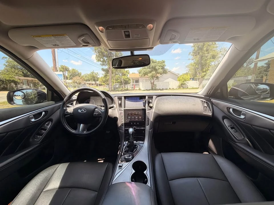 2015 Infiniti Q50 - Image 12 of 18