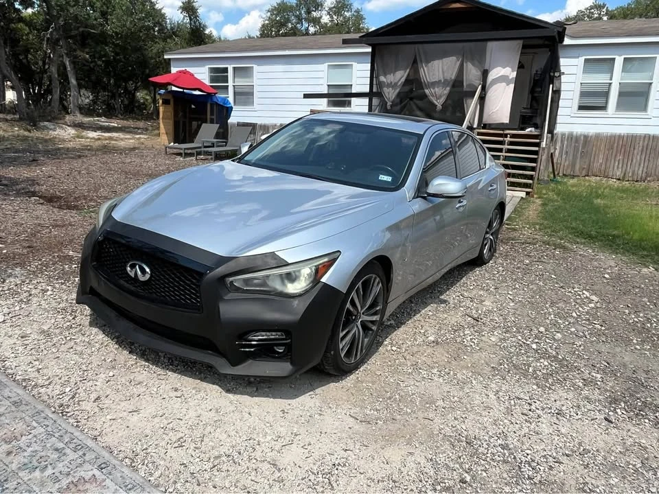 2015 Infiniti Q50 - Image 2 of 10