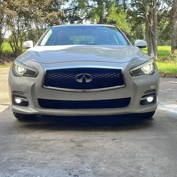 2015 Infiniti Q50 3.7 Premium Sedan