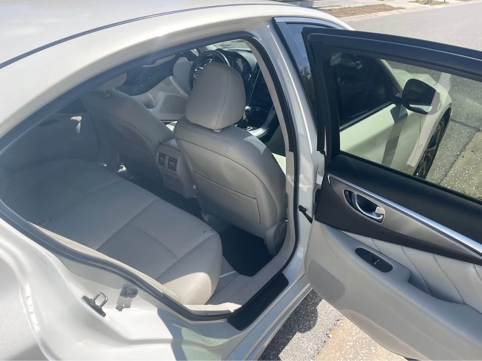 2015 Infiniti Q50 - Image 11 of 14