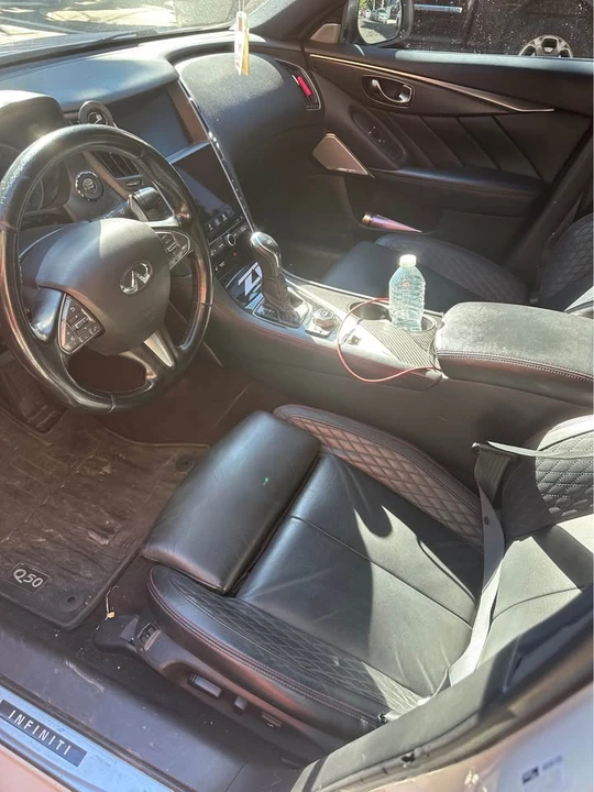 2015 Infiniti Q50 - Image 2 of 2