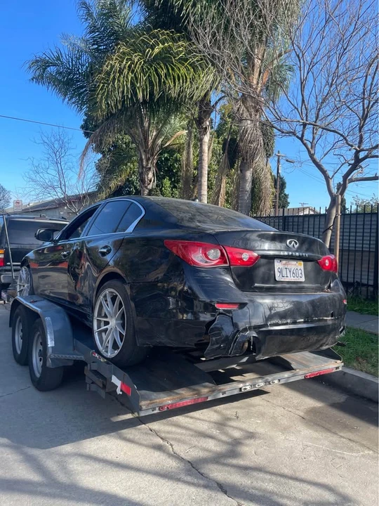 2015 Infiniti Q50 - Image 3 of 4