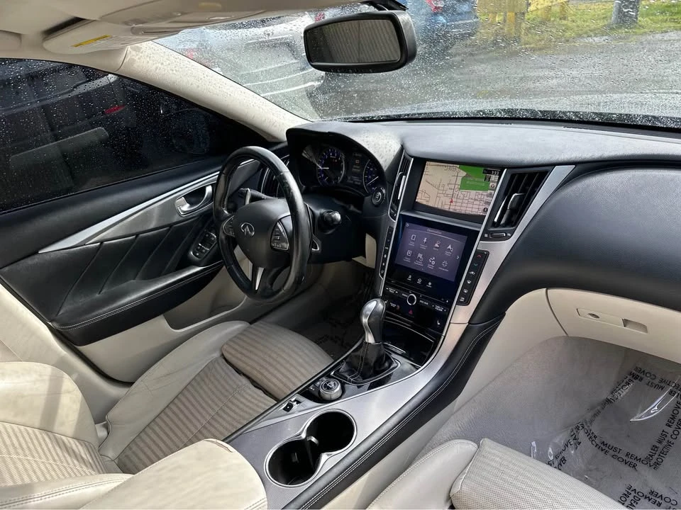 2015 Infiniti Q50 - Image 17 of 19