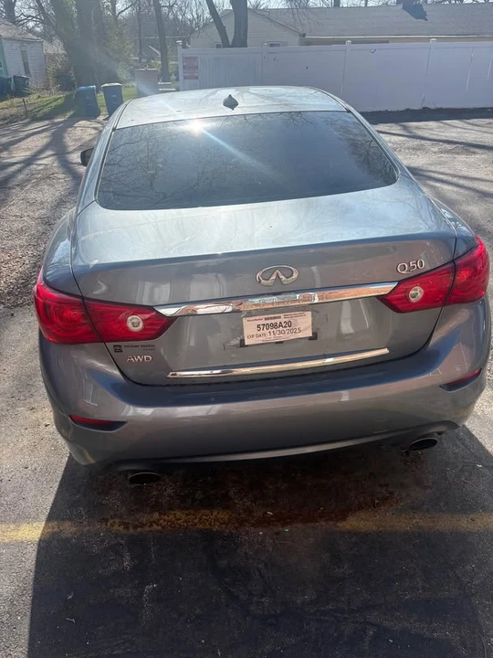 2015 Infiniti Q50 - Image 2 of 5