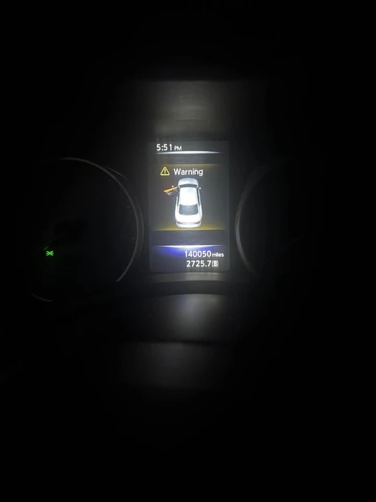 2015 Infiniti Q50 - Image 6 of 6