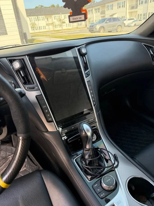 2015 Infiniti Q50 - Image 10 of 13