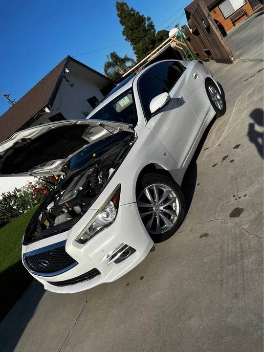 2015 Infiniti Q50 - Image 8 of 9