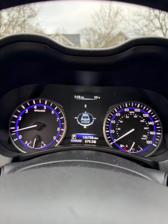 2015 Infiniti Q50 - Image 11 of 17