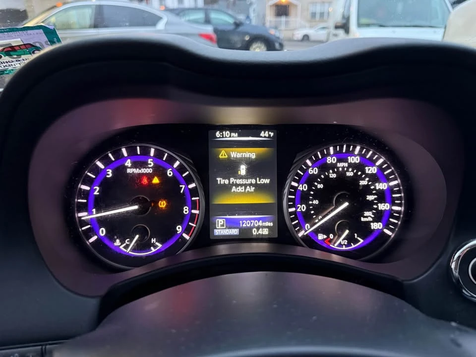 2015 Infiniti Q50 - Image 13 of 14