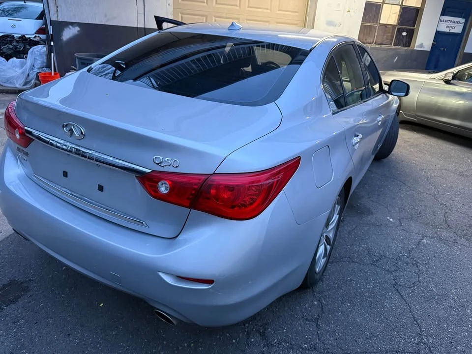 2015 Infiniti Q50 - Image 5 of 14