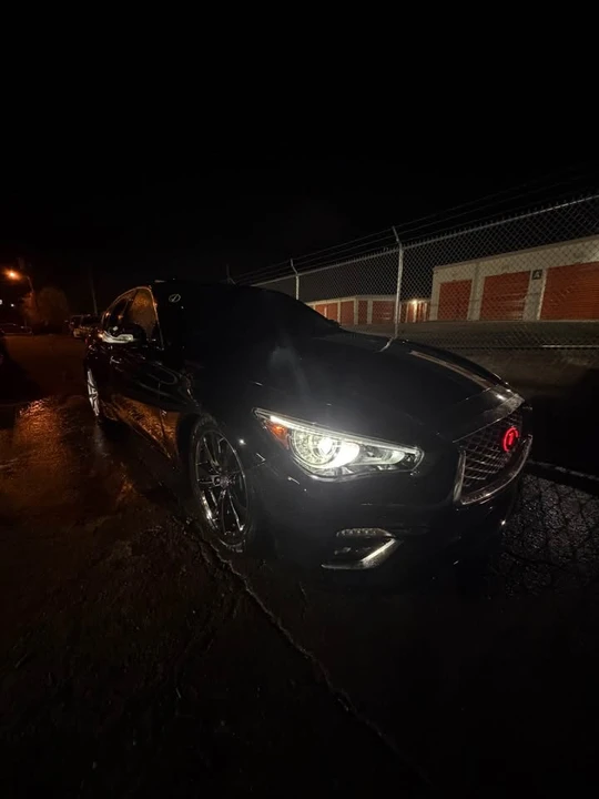 2015 Infiniti Q50 - Image 8 of 9