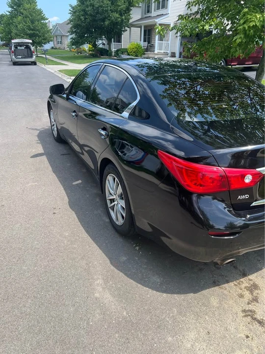 2015 Infiniti Q50 - Image 2 of 5