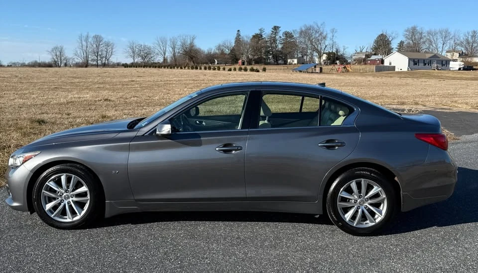 2015 Infiniti Q50 - Image 8 of 20