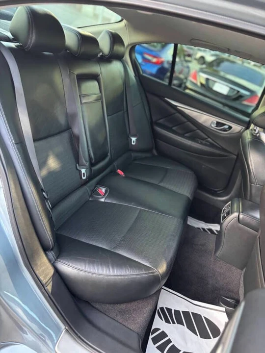 2015 Infiniti Q50 - Image 17 of 20