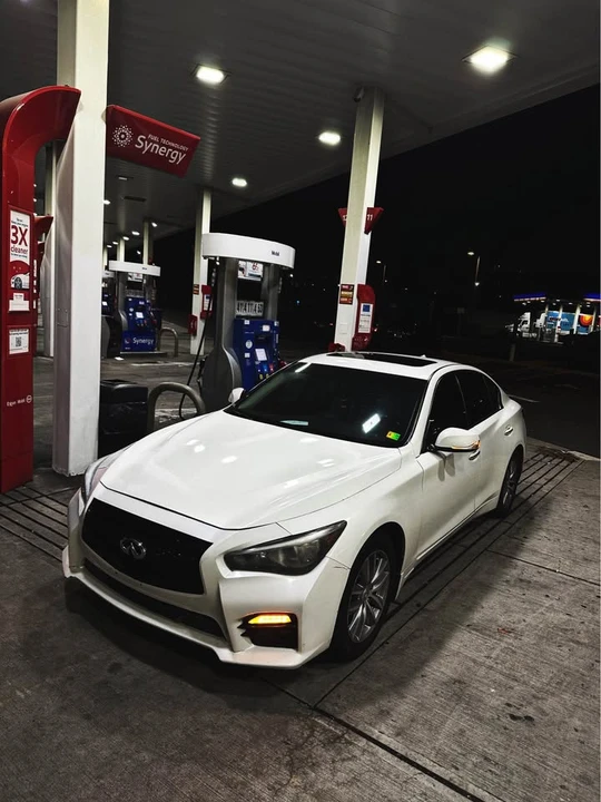 2015 Infiniti Q50 - Image 6 of 8