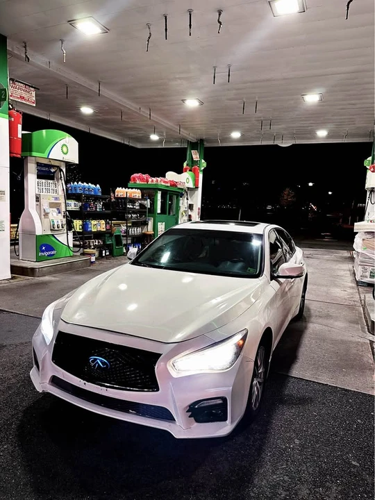 2015 Infiniti Q50 - Image 4 of 8