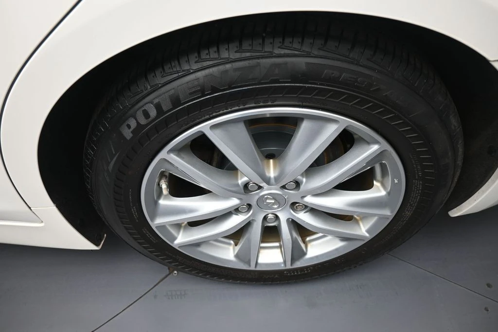 2015 Infiniti Q50 - Image 15 of 31