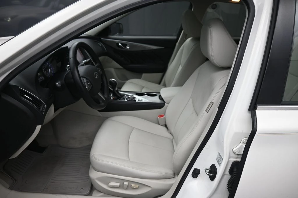 2015 Infiniti Q50 - Image 20 of 31